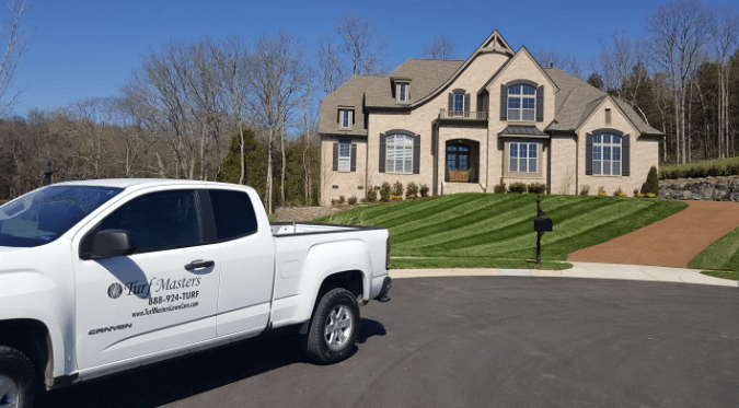 Summer Lawn Care in Nashville